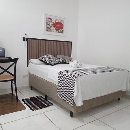 Loft 2 Completo Ar Canais Assinat Garagem Internet Prox Aparecida E Industrias Apartment Pindamonhangaba Ngoại thất bức ảnh