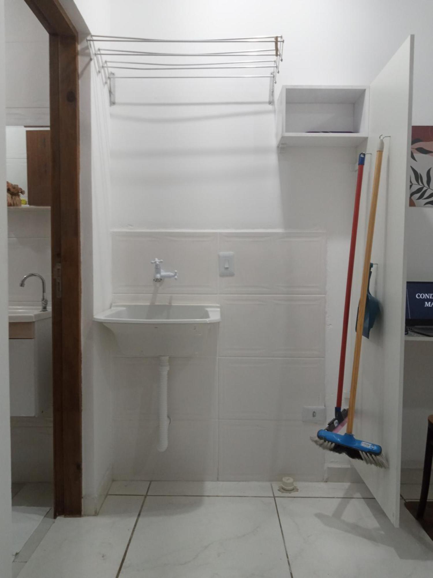 Loft 2 Completo Ar Canais Assinat Garagem Internet Prox Aparecida E Industrias Apartment Pindamonhangaba Ngoại thất bức ảnh